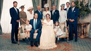 Kate middleton and prince william have three children together and welcomed the latest addition to their family in april earlier this year. Prince William And Duchess Kate Christen Third Child Prince Louis Abc7 San Francisco