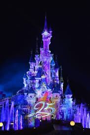 Disney Illuminations Adds Extra Magic To Disneyland Paris Nights For 25th Anniversary Disneyland Paris Disneyland Paris At Night