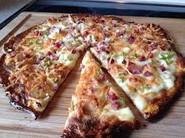 Low Carb Keto Flammkuchen Von Yawakoo Chefkoch Flammkuchen Rezept Lecker Ketogene Ernahrung Rezepte