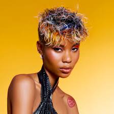 The Big Reveal of the 2025 Contessa Finalists!