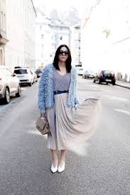 Mein Outfit Mit Plisseerock Darum Ist Der Faltenrock Ein Echter Allrounder Plisseerock Outfit Und Faltenrock Outfit