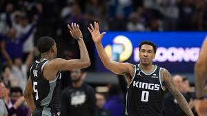 De'Aaron Fox leads Sacramento Kings ...