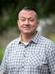 Robert Medwid's Instagram, Twitter & Facebook