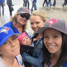 Yellow helicoper flying over Redstone Lake by Bumpy Road. Any idea why?