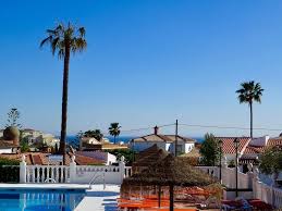 Las Farolas Poolfront In Mijas Costa 500m To Beach By Solrentspain Mijas Costa Precios Actualizados 2021