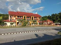 Semoga di sini kita dapat berkongsi maklumat dan apa sahaja untuk memantapkan lagi bidang. Arjuwani Homestay Gua Musang Gua Musang Harga Terkini 2021