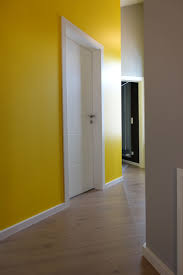 Benjamin Moore Bright Yellow Farben Inneneinrichtung Grauton