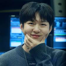 Danielle Hoo (smallworld1426)