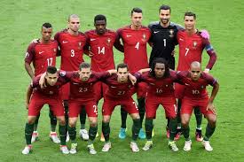 É gerida pela federação portuguesa de futebol. Portugal Com Quatro Jogadores Domina Onze Ideal Da Uefa Euro 2016 Sapo Desporto
