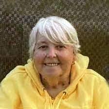 Lynda Stephens's Instagram, Twitter & Facebook