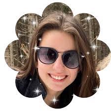 Olivia Kenny's Instagram, Twitter & Facebook