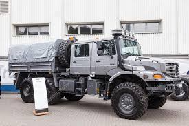 Mercedes Benz Zetros 6x6 Crew Cab Stokovoe Izobrazhenie Bolshie Gruzoviki Avtomobil Dzhip