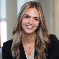 Christine Holcomb's Instagram, Twitter & Facebook