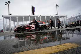 Jeb burton had spent much of saturday's race swapping the lead with austin cindric and he remained out front trending today. Daytona 500 Weather Forecast For Nascar Motorsports Race Charlotte Observer