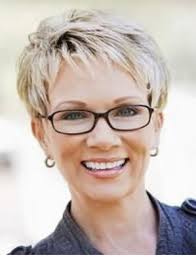 Hairstyles for women over 50 with round faces. 85 Rejuvenating Short Hairstyles For Women Over 40 To 50 Years