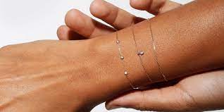 See more ideas about soldering jewelry, jewelry, jewelry inspiration. Treat Yourself To A Permanent Jewellery Experience At Sarah Sebastian S Pop Up Gentlefolk The Weekend Edition