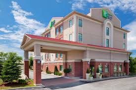 About holiday inn by ihg tobermory holiday inn is a hotel brand created by kemmons wilson in 1952 to provide affordable accommodations for families in a clean and friendly environment. Holiday Inn Express Hotel Suites Barrie An Ihg Hotel Barrie Updated 2021 Prices