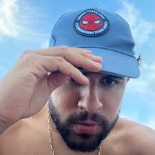 joao souza (@joaos_)