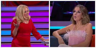 Numa publicação divulgada no instagram, a pipoca mais doce partilhou os dedos com vários acessórios que destacavam algumas cobras. Teresa Guilherme Gives Popcorn Mais Doce A Raspanete During Big Brother Gala Time24 News