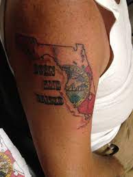 You can download, edit these vectors for personal use for your presentations, webblogs, or other project designs. Florida Tattoo With State Flag Waving Was His First Tattoo Tattoos First Tattoo Triangle Tattoo