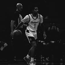 In my bag, but I been layin' back, I'm turnin' up this summer