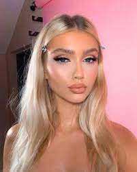 Pin By Alinakotilevskiy On Maquiagem Classy Makeup Hair Makeup Beauty Makeup