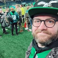 The Eagles get the W