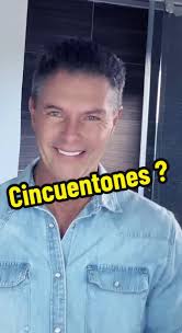 Te gustan los cincuentones generosos , cariñosos y buenos 😈? Ig:zerom...