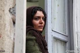 قد لا تعطينا الحياة كل ما نحب... ولكن من نحبُّهم و يحبُّوننا بصدق يعطونا كل  الحياة. #يليه ✨ "ما يقولهُ الناس عنك ظنّ ، وما تعرفهُ عن نفسك يقين ، إنتبه  أن