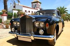 El sevilla palace hotel dispone de un fantástico equipo culinario que opera los diferentes restaurantes del hotel y que preparará un exquisito menú para celebrar esta ocasión tan esperada. Fotos De Coches De Bodas En Sevilla Coches Rolls Royce Para Bodas Coches Clasicos Antiguos Y Modernos Para Vuestra Boda S Rolls Royce Coches Clasicos Royce