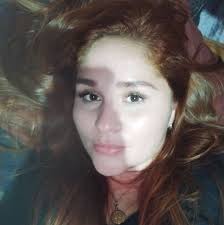 🎁 Ganate una colección navideña valorada en ₡200.000 ✨ Conectate hoy a  nuestro en vivo a las 7pm en el Gran Lanzamiento de nuestras colecciones y  viví la magia. 🎄💙