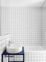 15 Chic Bathroom Lighting Ideas Flattering Light For Bathrooms