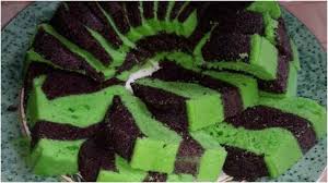 Bolu pandan panggang 4 telur. Pandan Pulut Hitam Cake Recipe