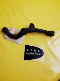 Auch das lenkgestänge, der spurstangenhebel, der lenkhebel, das gewinde oder die querlenker können betroffen sein. Neu Orig Opel Rekord A B C Spurstangenhebel Hebel Spurstange Vorderachse Opelshop