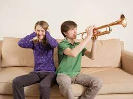 Do You Have An Annoying Friend? - Boldsky.com