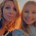 Karin Hines's Instagram, Twitter & Facebook