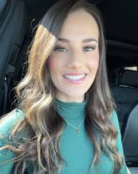 Summer Barclay (@summerbarclayrealtor) • Instagram-bilder og -videoer