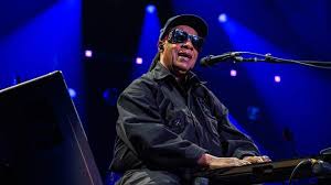 Stevie Wonder books 2 Fox shows on ‘Songs in the Key of Life’ tour