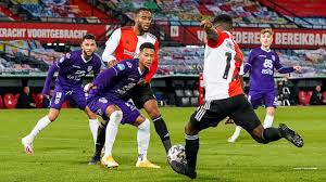 Vanavond om 19.00 uur staat de wedstrijd tussen feyenoord en heracles almelo op het programma in de strijd om de knvb beker. Feyenoord Na Succesvol Ingrijpen Advocaat Naar Kwartfinales Beker Nos