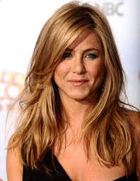 Hair Dye Jennifer Aniston Une Icone Beaute Pour Inopia Cosmetique Long Hair Styles Hair Styles Long Layered Hair