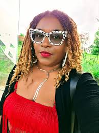 Last Frontier Belvedere in Bloodstone 🩸🗿(2025) with custom rx black  transitions lenses. These frames caught my eye when looking for a frame for  prescription lenses. I appreciate the combo of black, burgundy