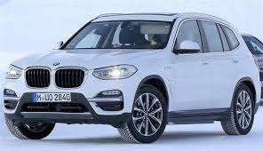 Bmw X3 Electrique Les Premieres Images Dans Le Cercle Polaire Bmw Bmw X3 Voiture Electrique