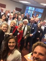 Facebook, twitter, linkedin en instagram. Dilan Yesilgoz Zegerius On Twitter Lunteren Rocks Bestuurdersvereniging Vvd