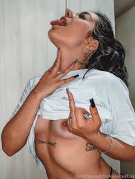 Nicks Vieira video Onlyfans se masturbando