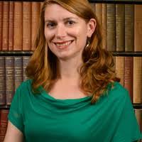 Lisa Wallis's Instagram, Twitter & Facebook