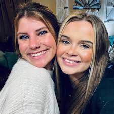 Aubrey Scott and Caden Lallemand's Wedding Website