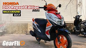 Besides the fancier sticker job, the respol edition of the dio remains identical to the standard and deluxe trims of the scooter. 2021 Honda Dio Repsol Edition Walkaround Hindi Gearfliq Youtube