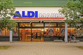 Mit vielbeachteten zeitgenössischen und archäologischen ausstellungen hat der gropius bau immer wieder neue erfahrungsräume eröffnet und seinen internationalen ruf begründet. Aldi Gropius Passagen Supermarkt In Berlin Gropiusstadt Kauperts