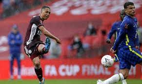 View the player profile of leicester city midfielder youri tielemans, including statistics and photos, on the official website of the premier league. Bericht Juve Will Tielemans