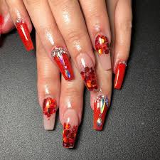 This is a favorite amongst those that prefer long nails and it's a cool shape if you want to try something different. Updated 30 Bold Red Acrylic Nails For 2020 August 2020